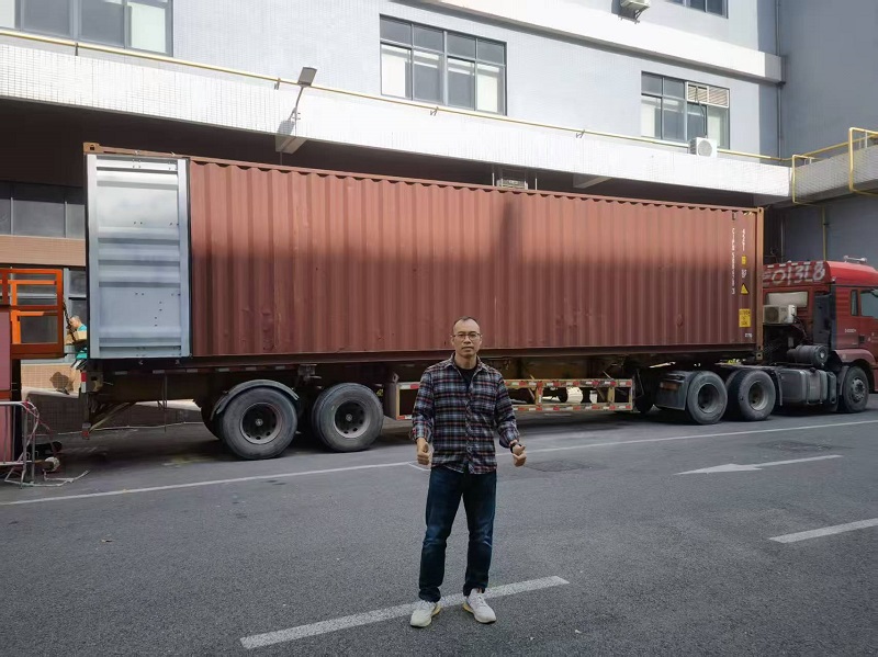 Ten sukces jest wynikiem doskonałej pracy zespołowej i komunikacji. Mamy zaszczyt przyczynić się do globalnego dostępu do czystej wody.