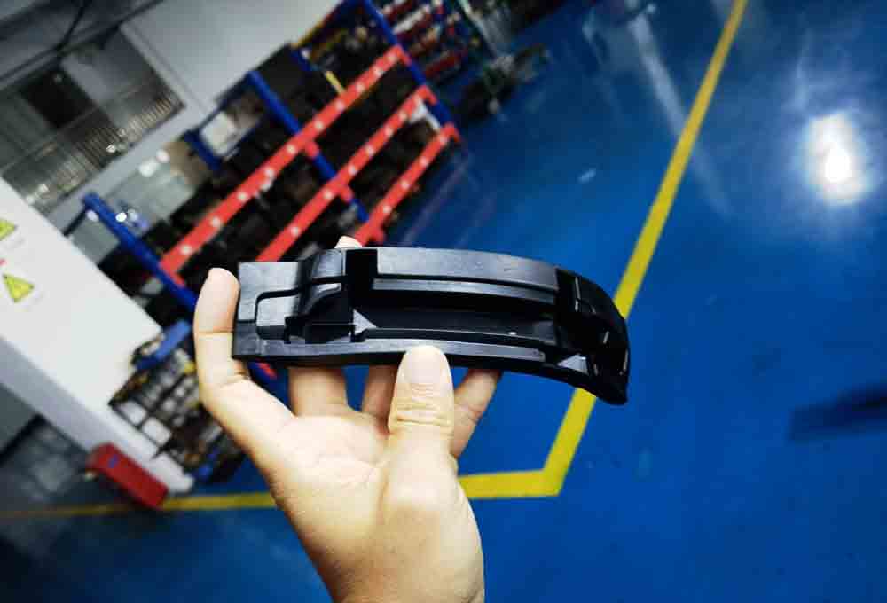 Precyzyjnie formowane nakładki maskujące z naturalnego kauczuku do malowania natryskowego lamp samochodowych